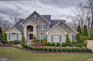 11165 Cardinal Ridge Ct, Woodbridge, VA 22192