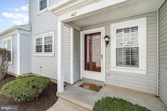 407 Cambridge Ct, Palmyra, PA 17078