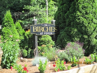 15 Cedar Ct Unit G, East Haven, CT 06513