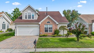 163 Sylvan Lake Blvd, Bayville, NJ 08721