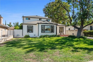 16762 Otsego St, Encino, CA 91436