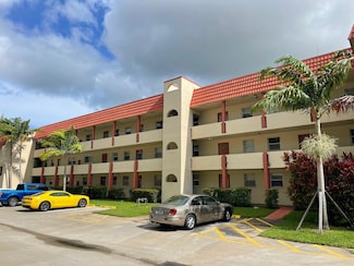 8101 N Sunrise Lakes Dr Unit 302, Sunrise, FL 33322