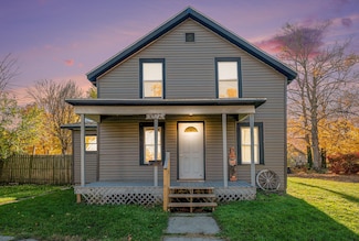 527 Main St, Dowagiac, MI 49047