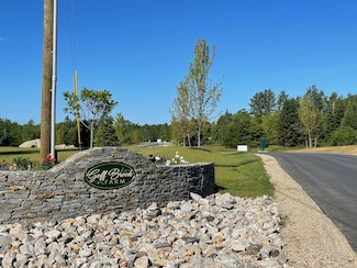 1 Forest Dr, Arundel, ME 04046