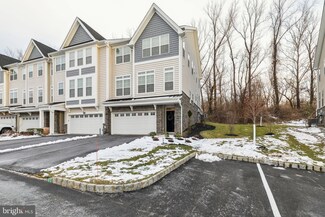 2044 Julia Dr, Lafayette Hill, PA 19444