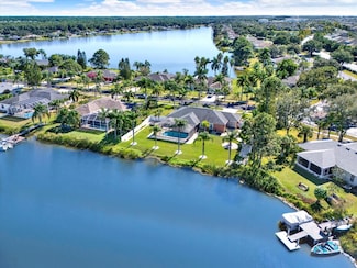 7602 Clair Wood Ct, Apollo Beach, FL 33572