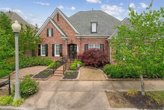 9830 W Laurel Hollow Ln, Germantown, TN 38139