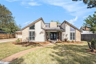 217 Page Ln, Deer Park, TX 77536