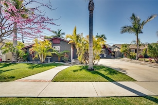 5132 Cheryl Dr, Huntington Beach, CA 92649