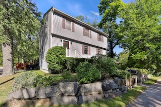 121 Parker St, Attleboro, MA 02703