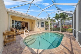 6683 Castlelawn Place, Naples, FL 34113