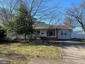 51 Montrose Dr, Newark, DE 19713
