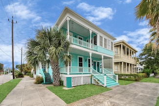 1528 Church St, Galveston, TX 77550