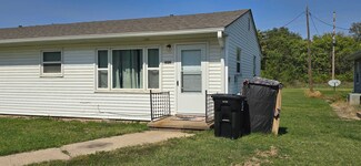 1520 Beverly Dr, Salina, KS 67401