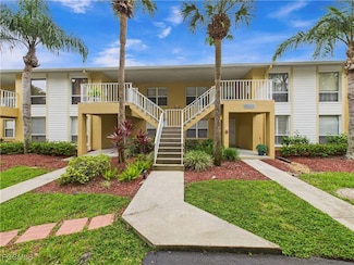 1290 Yesica Ann Cir Unit 204, Naples, FL 34110