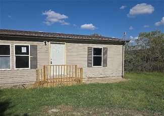 697 Fortune Teller Rd, Granby, MO 64844