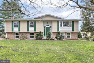745 Stracks Dam Rd, Myerstown, PA 17067