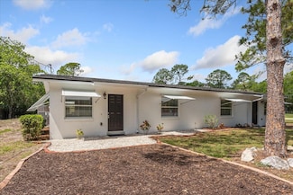 104 & 106 N Driftwood Ln, Sanford, FL 32773