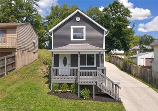 935 Perry Ave, Barberton, OH 44203