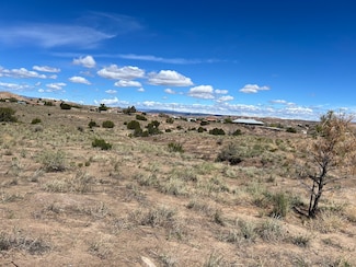 17 Avenida de Molino, Española, NM 87532