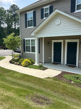 2801 Baldwin Dr, Chesapeake, VA 23321