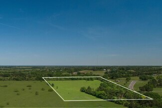 8529 Fm 2754 Rd, Bellville, TX 77418