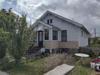 127 N Pacific St, Dillon, MT 59725