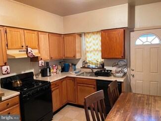 3155 G St, Philadelphia, PA 19134