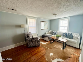 919 Lafayette St, Beaufort, SC 29902