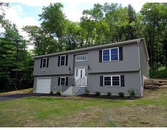 48 Washington Rd, Brimfield, MA 01010