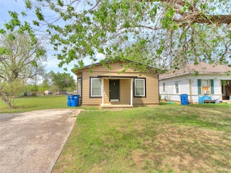 1108 W Hayes St, El Reno, OK 73036