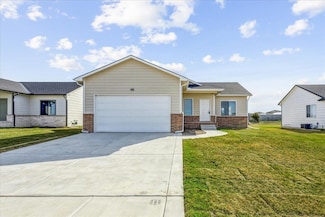 5020 N Toben Dr, Bel Aire, KS 67226