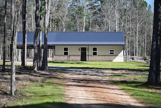 9760 Woodchuck Rd, Winnsboro, TX 75494