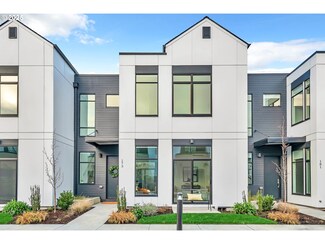 173 Civic Dr, Eugene, OR 97405