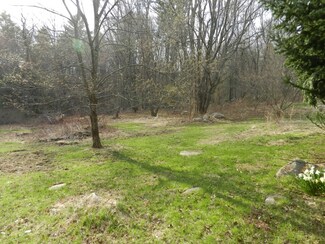 lot 2 Pine St, Douglas, MA 01516