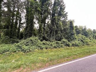 2017 Leggett Rd, Rocky Mount, NC 27801
