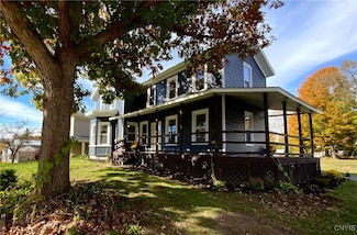 120 Lilac Park Dr, Mannsville, NY 13661