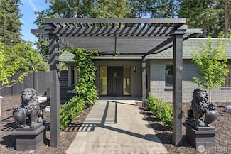 6216 75th St W, Lakewood, WA 98499