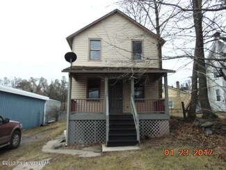 615 Main Rd, Dallas, PA 18612