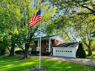 3070 Stewart St, South Salem, OH 45681