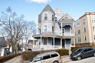 11 Orne St, Worcester, MA 01605