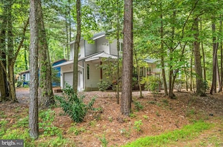 2 Edgewood Dr, Berlin, MD 21811