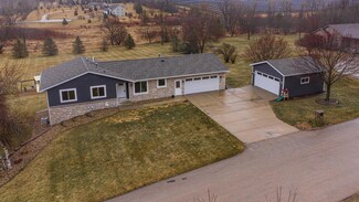 80 Mark Ln, Mantorville, MN 55955