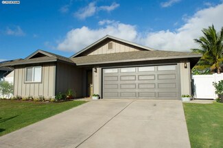 38 Kamahao St, Wailuku, HI 96793