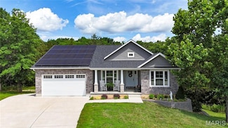 358 N Thomas St, de Soto, MO 63020