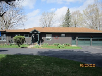 400 Chapman St, Morristown, NY 13664