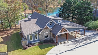 209 Snowbird Ln, Hartwell, GA 30643