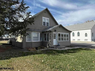 1454 Yorick Ave, Henry, NE 69358