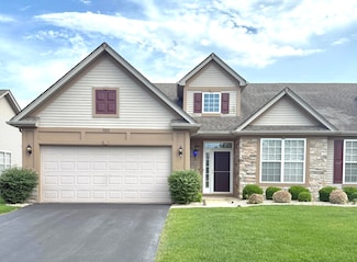 964 Flagstone Dr, Dyer, IN 46311