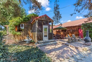 1550 Eagle Peak Rd, Zillah, WA 98953